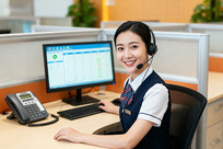 �ͷ���Ա�ڰ칫��ʹ�õ��Թ���