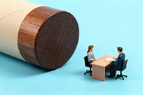 ��ɫ���������˽�̸