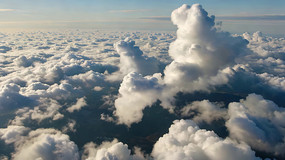 �߿ո���ƺ�����