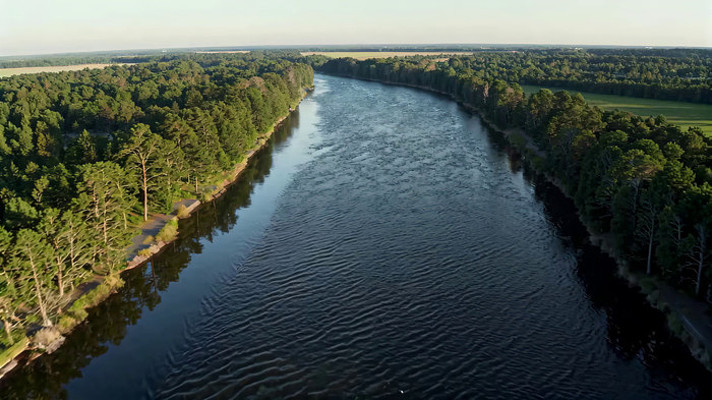 航拍河流森林自然风光 航拍河流森林自然风光