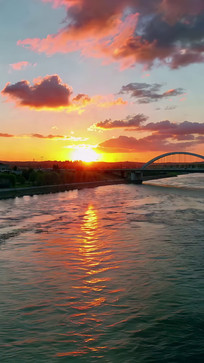 ����Ϧ���µ������羰