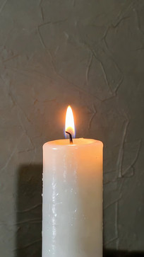 ȼ�յİ�ɫ������д