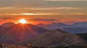 ɽ�ͼ��ճ���Ȼ����