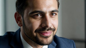 ��װ���ӽ���΢Ц����