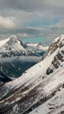 ѩɽɽ����Ȼ���