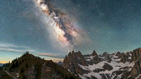 ѩɽ�ǿ�׳����Ȼ����