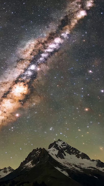 ѩɽ֮�����ǿ�