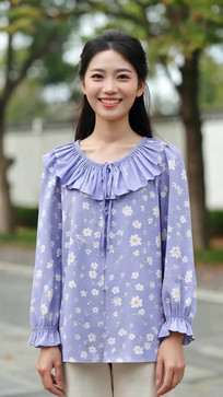 ����΢ЦŮ����д