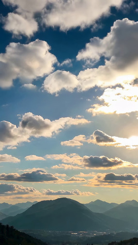 ��������µ�ɽ��Զ��