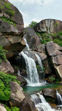 ɽ���ٲ���Ȼ�����ز�