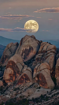 ɽ����ʯ�Ͽյ����¾���