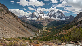 ѩɽɽ��ɭ����Ȼ���