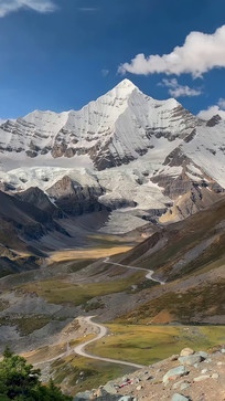 ѩɽ��Ȼ���Զ��