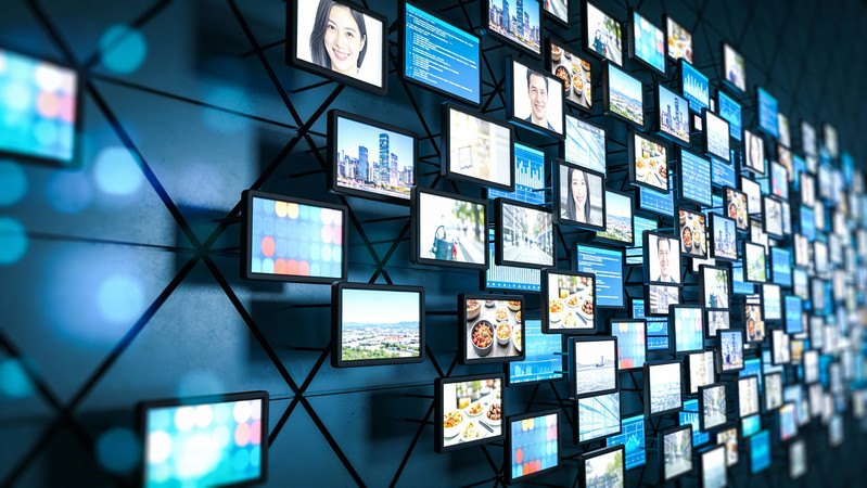 ����Ļ�����Ӱ��ǽ