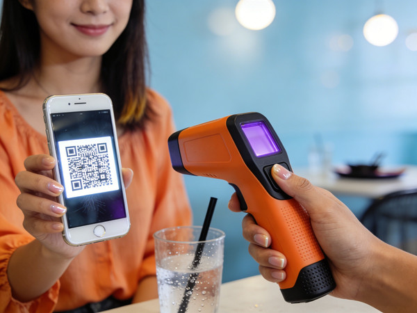 ����ɨ��֧����Ů�˿� JPG