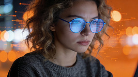 �۾���ӳ��������Ů��