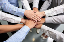 �����Ŷӵ�����������