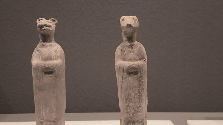 ���ջ�ɽ�����Ļ������չ����ٸ