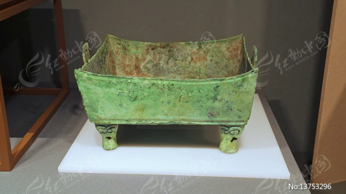 ���ջ�ɽ�����Ļ������չ������