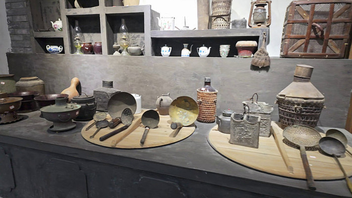 ��ͳ������̨