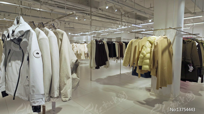 ����Ůװ��װ����չʾ