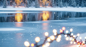 ���պ���ʥ���ƹ⵹Ӱ