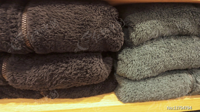 ��װ�̳ǻ����ϵ�ë����