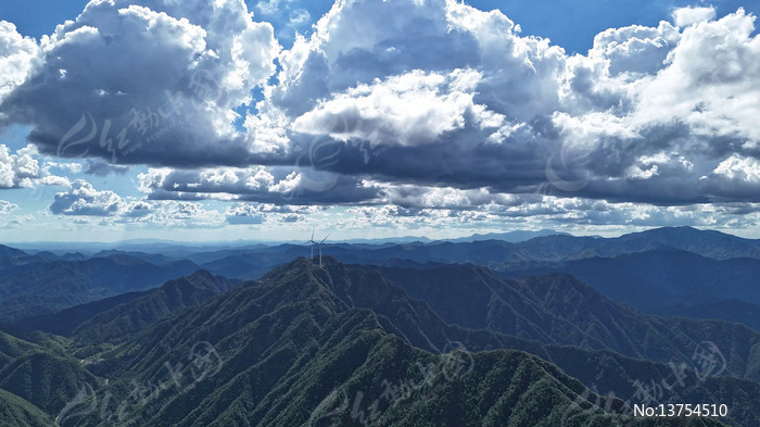 ��ɽ�ƺ���Ȼ����µķ�������