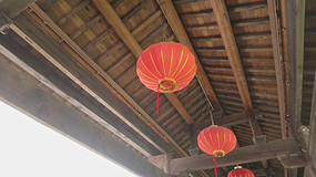 �Ž��������ҵĺ�ɫ����