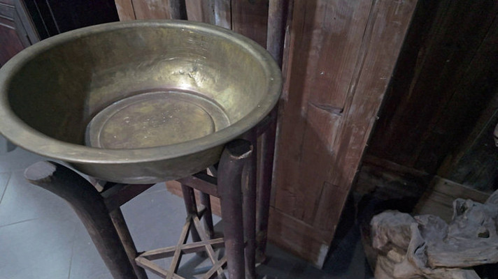 �žɻ�ͭ������ľ����