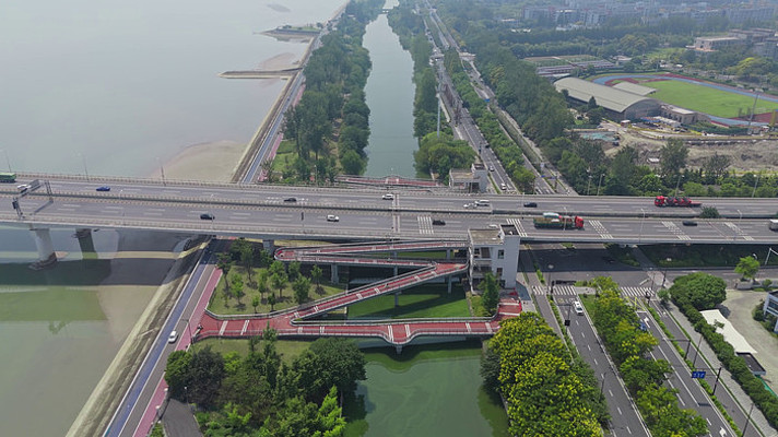 ����֮����·�뽭�����Ž��㴦