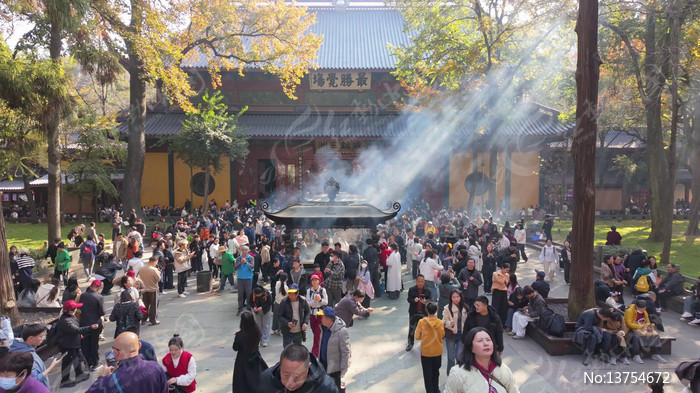 ��������������ǰ��Ⱥ������������