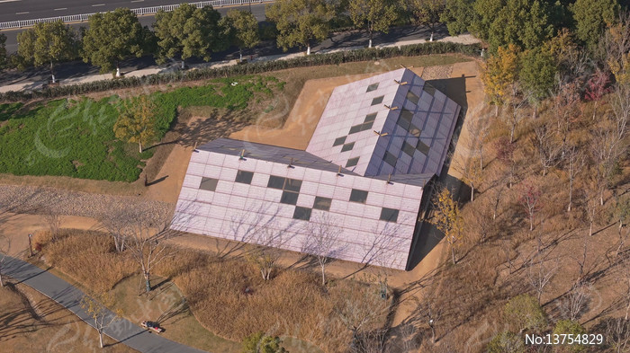 ������ƽ�����ɽ������ַ��԰