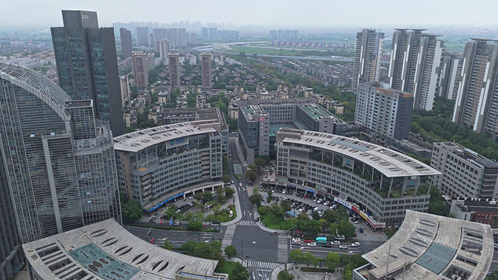 ������ƽ�������ĺͰ˷���������