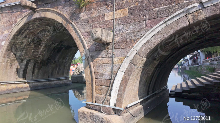 ������ƽ���ܹ��������ϵĹ���Ž���