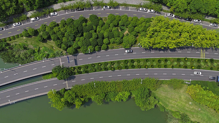 ������ɳ֮����·����