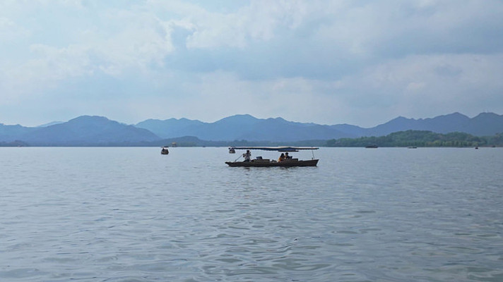 ����������������ʻ��С��