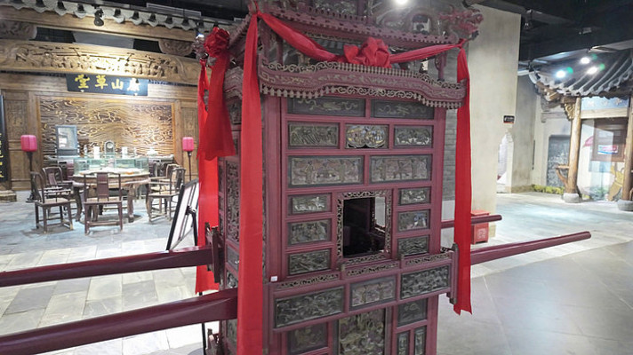 ���ݴ�ͳ���񻨽�