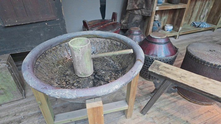 ���ݸ�������չ���ĸ����������