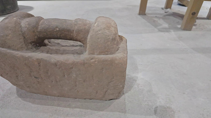 ���ݸ�������չ����ʯ��