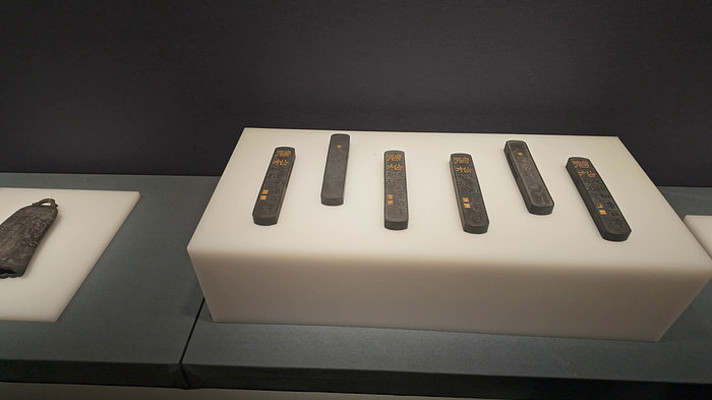 �����Ļ������չ����ī��