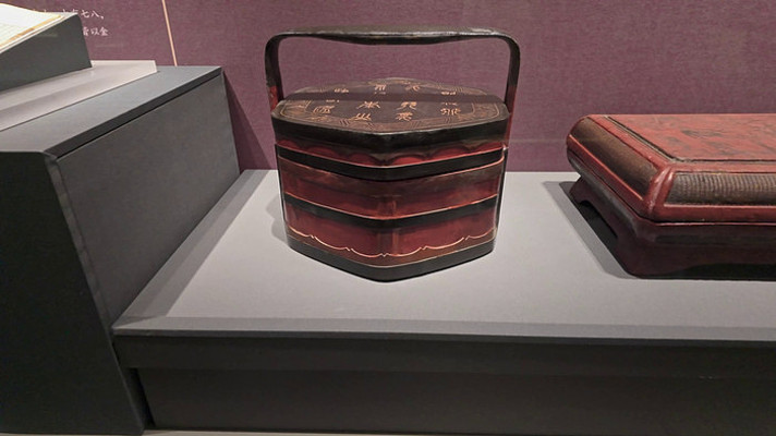 �����Ļ������չ��������������