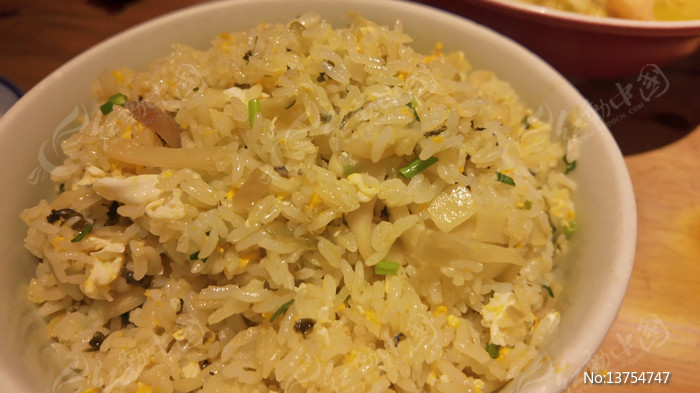 �ҳ���������ʳ��Ƶ