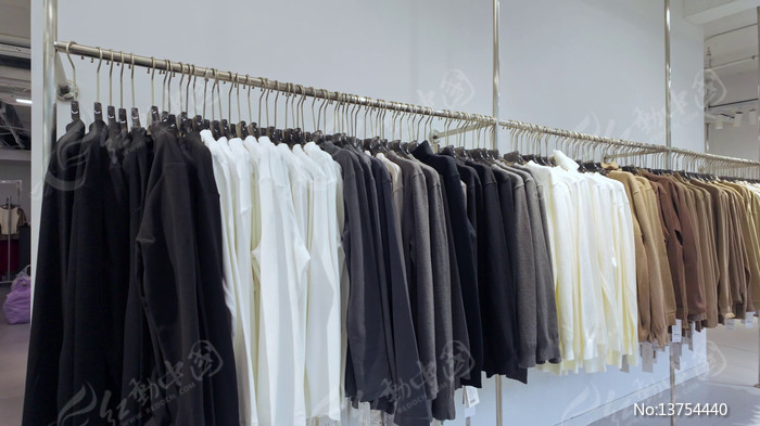 ��Լ���װ�����չʾ