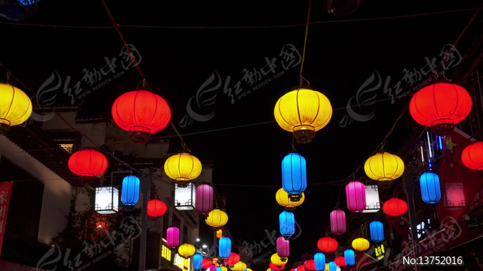 �ֵ����Ҳ�ɫ����ҹ��