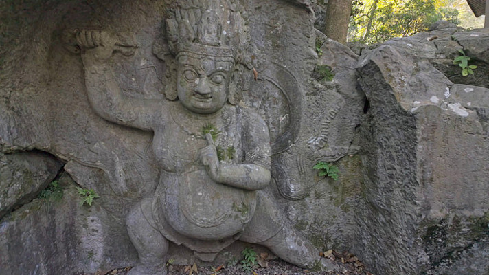 ������ʯ�����