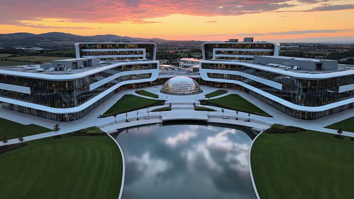 �ִ��칫¥�ƻ�ȫ������