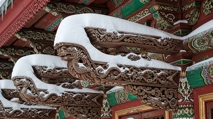 雪落古建筑斗拱特写 雪落古建筑斗拱特写