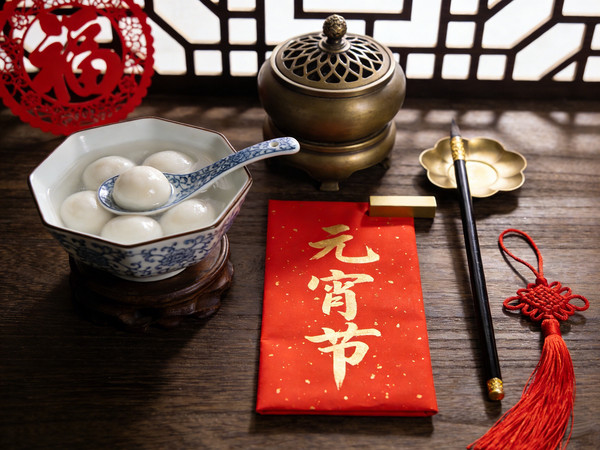 ��Բ��Ԫ���ڴ�ͳ��Ʒ