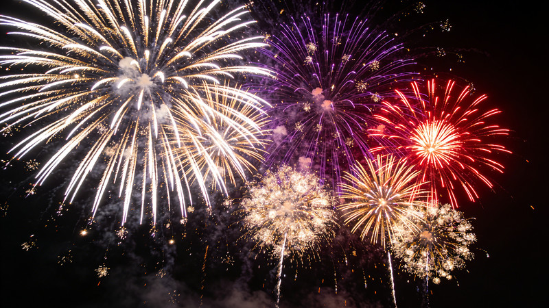 烟花绽放 烟花绽放